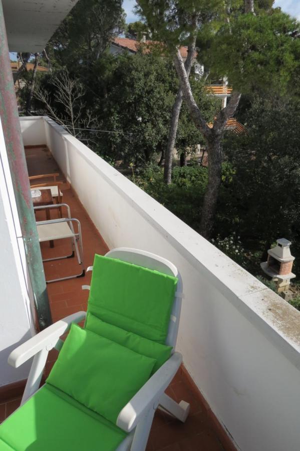 Bellavista Beachfront Apartments Quercianella Εξωτερικό φωτογραφία