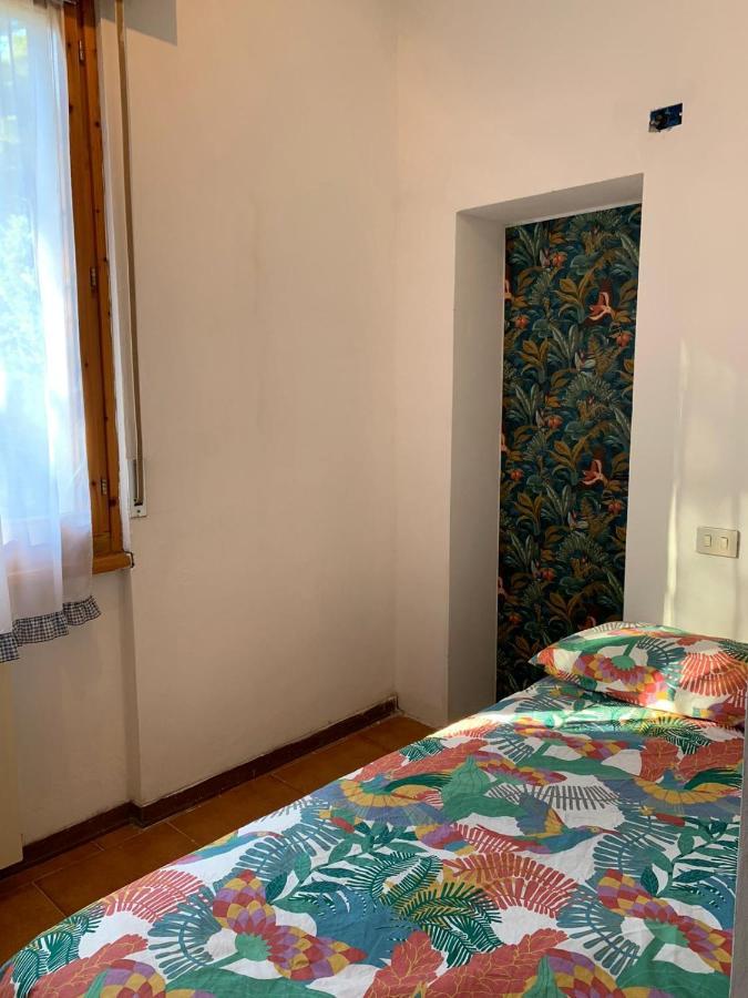 Bellavista Beachfront Apartments Quercianella Εξωτερικό φωτογραφία