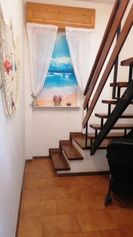 Bellavista Beachfront Apartments Quercianella Εξωτερικό φωτογραφία