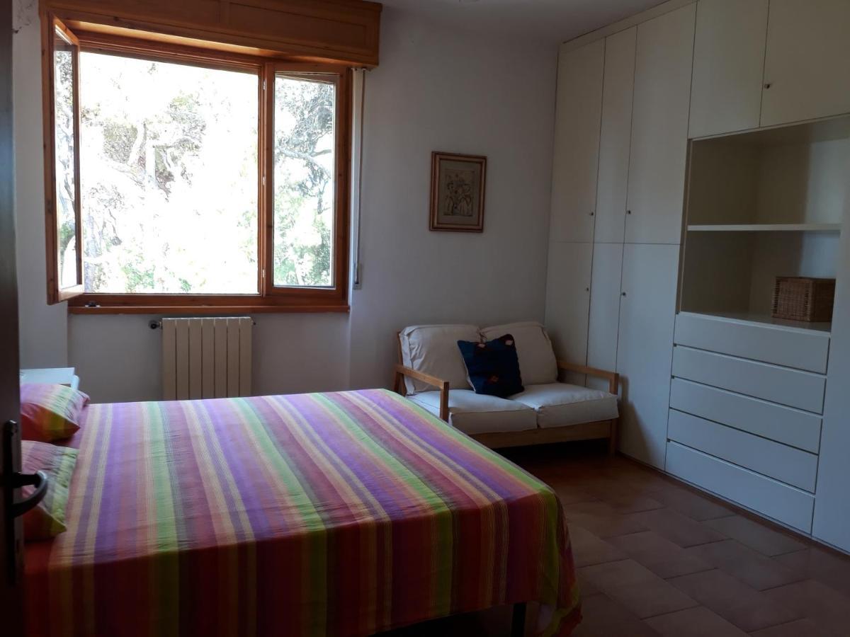 Bellavista Beachfront Apartments Quercianella Εξωτερικό φωτογραφία